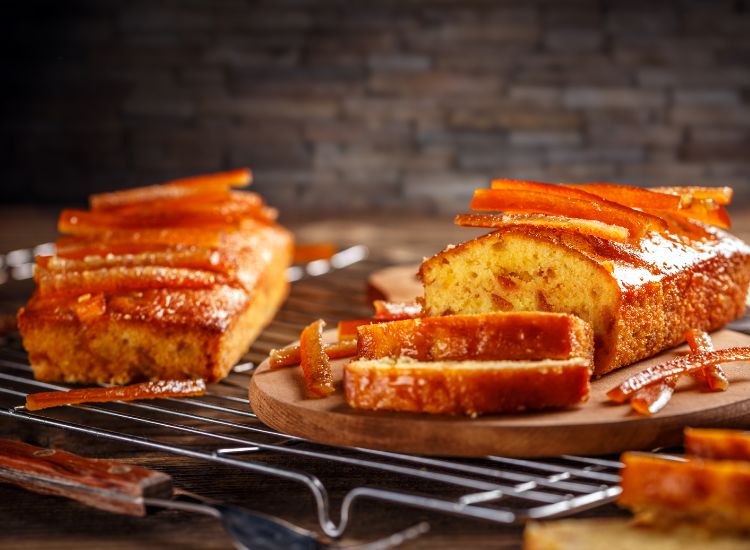 Cake aux écorces confites de Iyokan